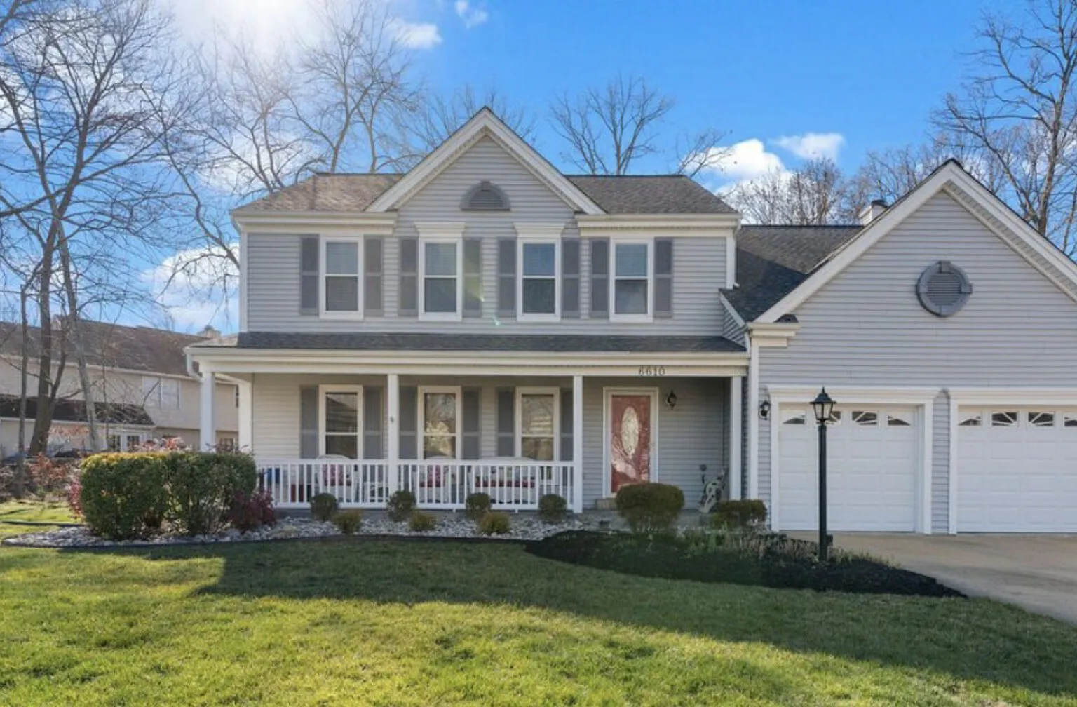 Fully Furnished, Remodeled Home in Waldorf — Photo 1