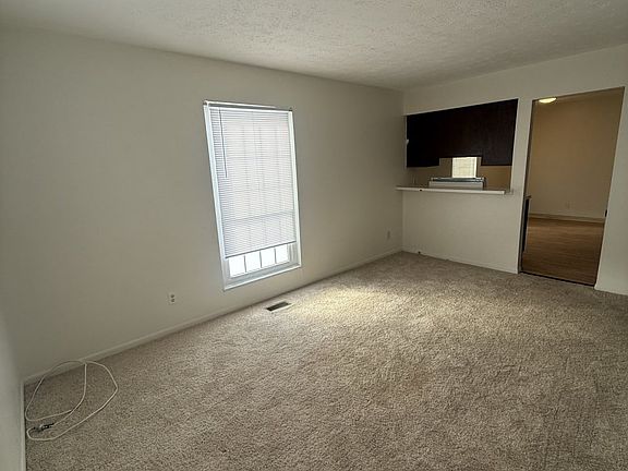 4th image of 5841 Forest Hills Blvd #5841