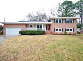 24 Gayle St, Hampton, VA 23669