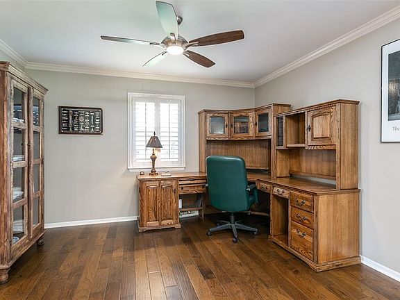 4th image of 3606 Pebble Beach Dr