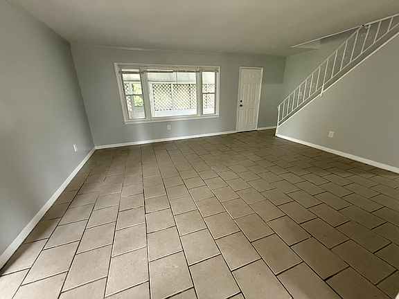 3rd image of 23 Bermuda Cir