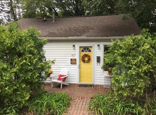 3219 Ellis St, Ames, IA 50014
