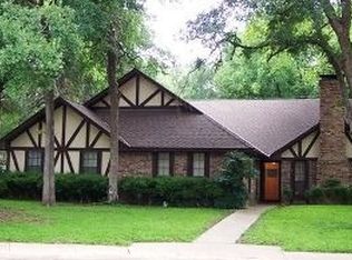 411 Peacock Cir, Duncanville, TX 75137