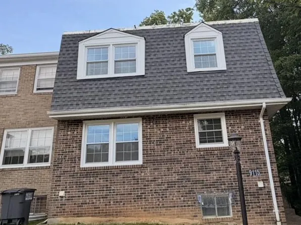 9115 Barrick St, Fairfax, VA 22031