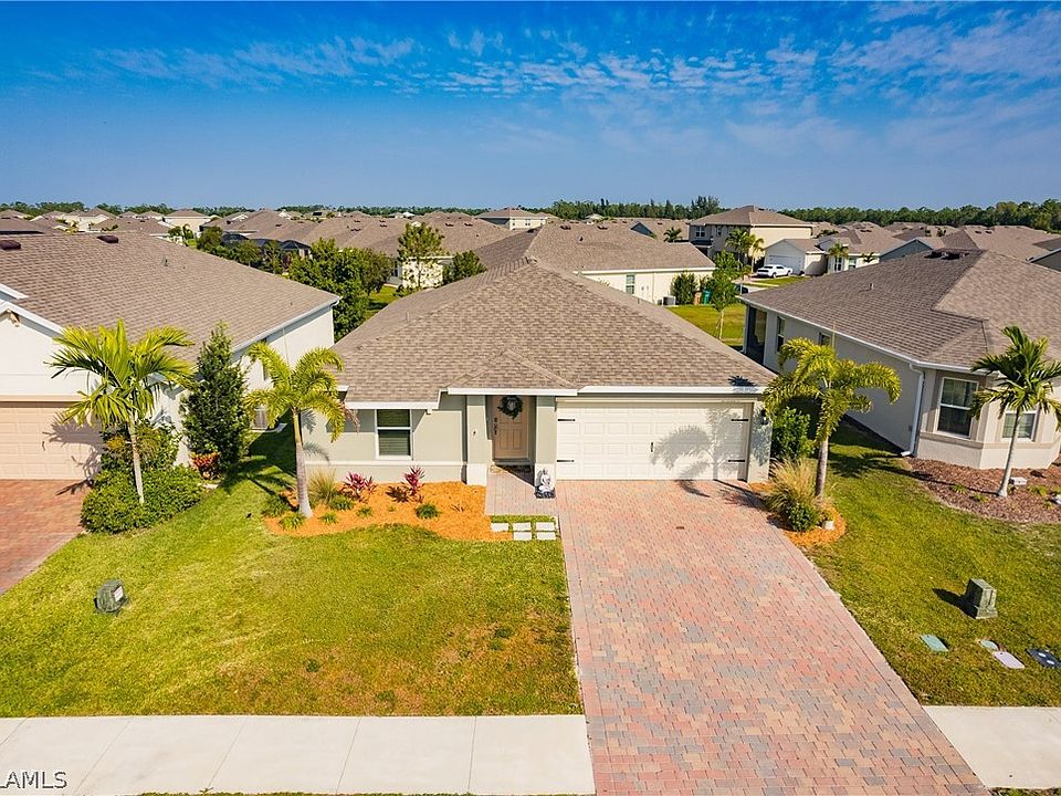 1st image of 3206 Estancia Ln