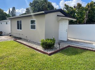 2041 SW 60th Ave #B, Miami, FL 33155