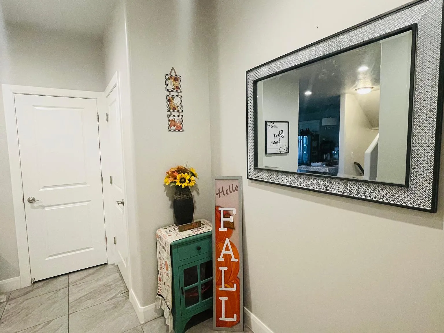 6 bed, 3.5 bath, 2894 sqft, $2,500 — Photo 4