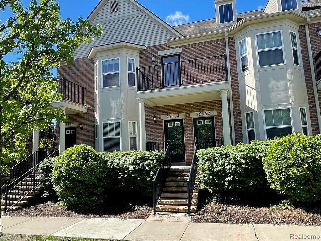 25564 Portico Ln, Novi, MI 48375 Zillow