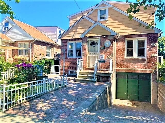 1st image of 2520 Kingsland Avenue