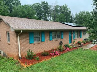 25 Vinecrest Ct, Collinsville, VA 24078