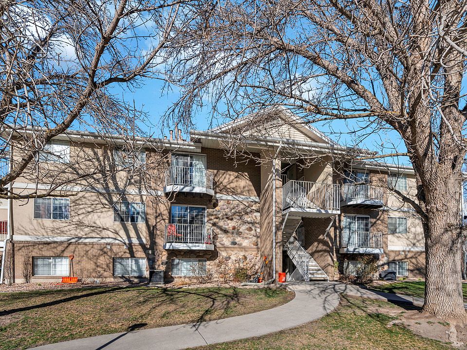 1st image of 1273 N Riverside Ave W #6