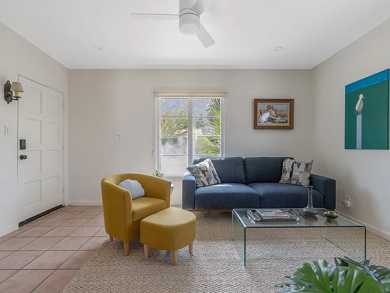 550 Calle Santa Rosa — Photo 32
