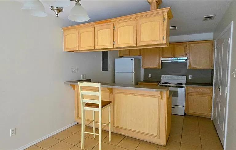 1302 Prosperity Dr #A — Photo 6