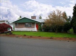 3328 SW Ridge Dr, Portland, OR 97219