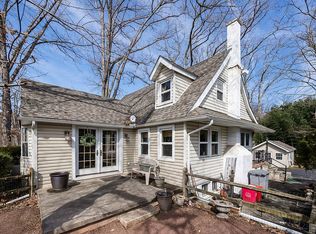 37 Ridge Rd, Phoenixville, PA 19460