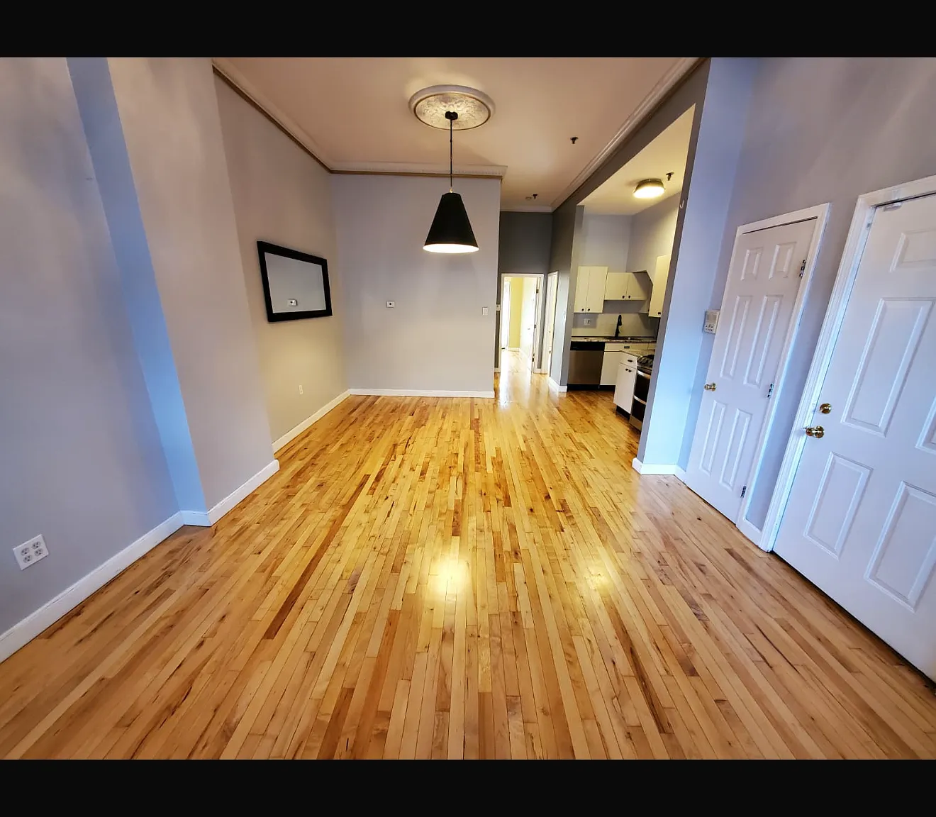 518 Massachusetts Ave — Photo 1
