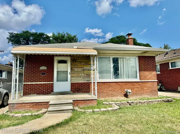8051 Marian St, Warren, MI 48093