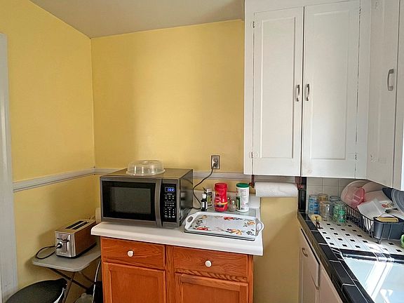 5th image of 5506 Cottage St