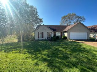 180 Middle School Rd, Jackson, TN 38305