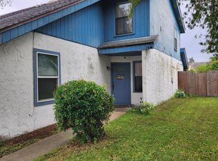 745 Century 21 Dr, Jacksonville, FL 32216