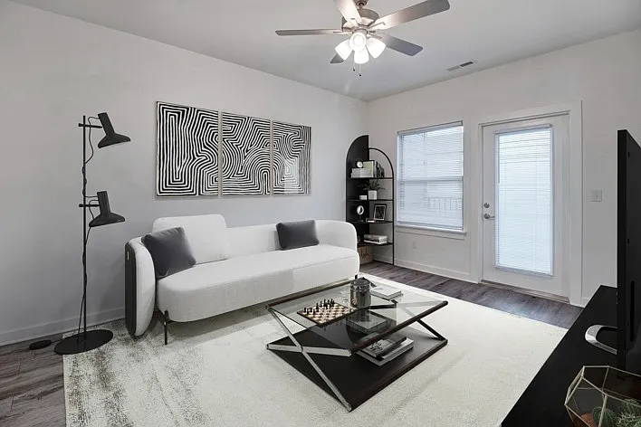 Merchants Walk Apartments — Photo 17