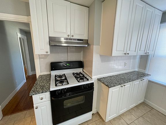 3rd image of 27 Bishop St APT 3L