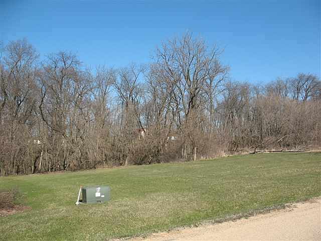2nd image of 2-267R Parkview Cir