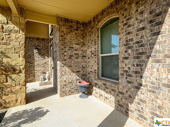 4th image of 1110 Fawn Lily Dr