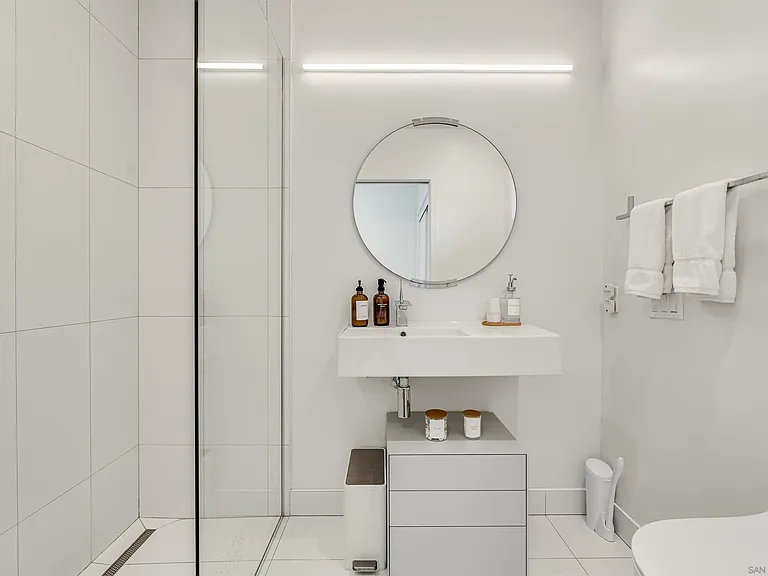 7135 Olivetas Ave — Photo 38