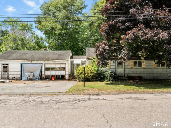 13 Shawondassee Drive, Stonington, CT 06378