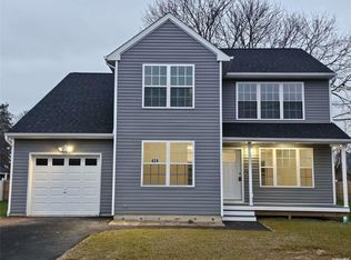 12 Everett St, Centereach, NY 11720