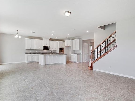 5th image of 3902 Island Green Way