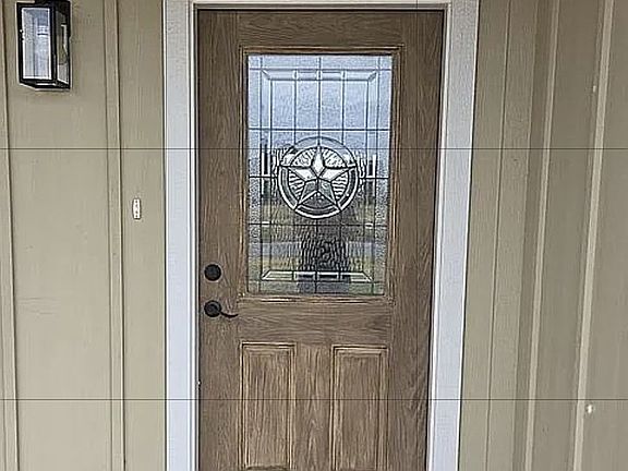 4th image of 101 James Wells Dr