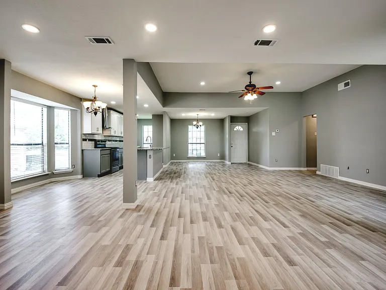 2236 Big Bend Dr — Photo 4