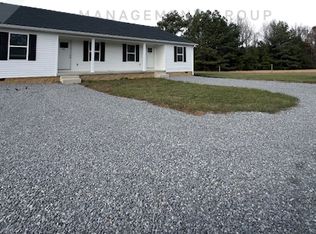 16 Cartertown Rd #B, Scottsville, KY 42164