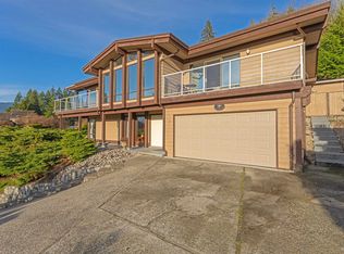 3 Crawford Bay, Pt Moody, BC V3H3N3