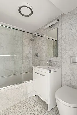 Bathroom, photo 3