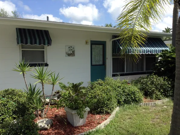 300 140th Ave E, Madeira Beach, FL 33708