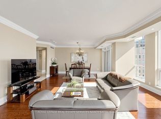 10 Bellair St #802, Toronto, ON M5R 3T8