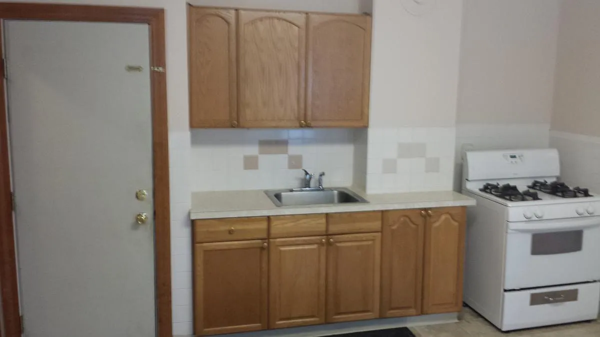2 bed, $1,550 — Photo 1