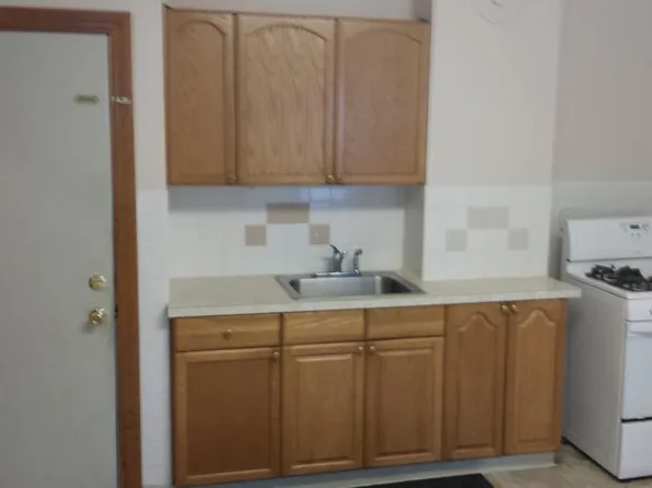 216 Broad St, New Britain, CT