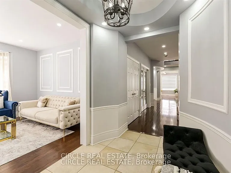 2 Learmont Ave — Photo 5