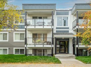 Westmount Manor_124 St, Edmonton, AB T5M 0J3