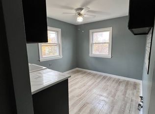 1300-1302 E Howard Ave, Milwaukee, WI