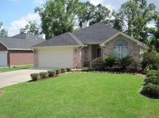 624 S 9th St, Nederland, TX 77627