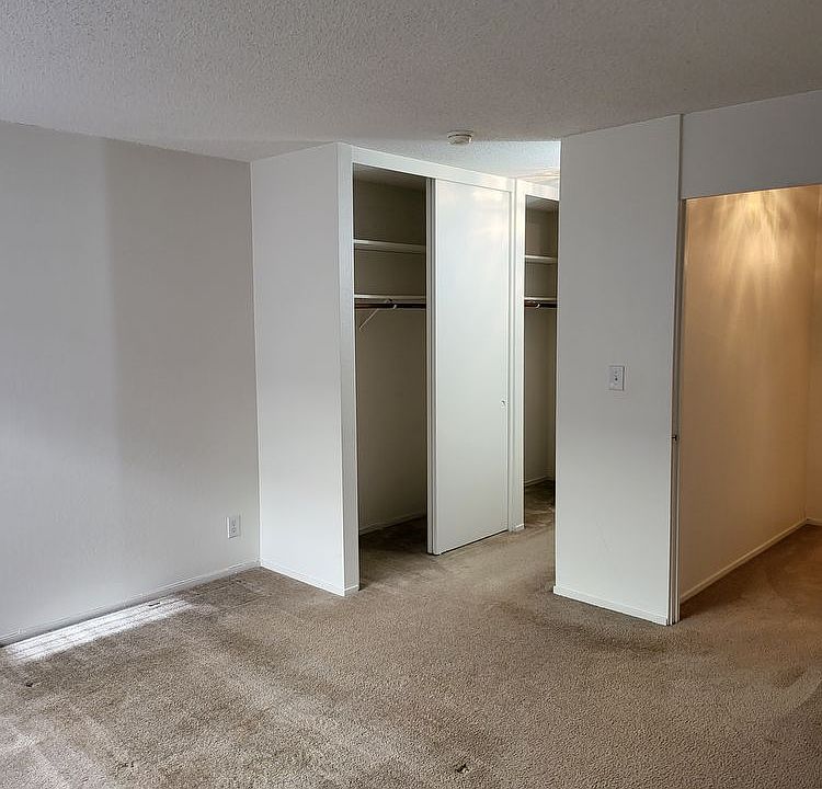 1st image of 1414 San Carlos Ave #203