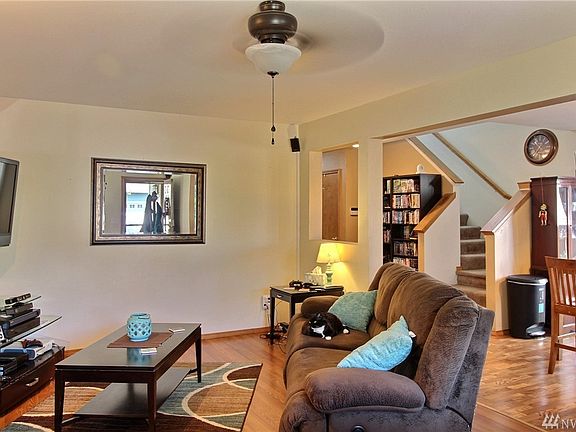 2nd image of 8920 133rd Street Ct E