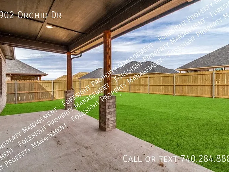 2902 Orchid Dr — Photo 2