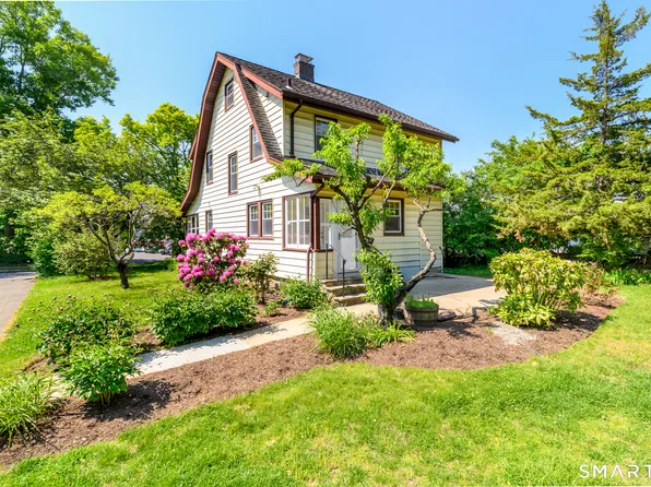 16 Vine Rd, Stamford, CT 06905