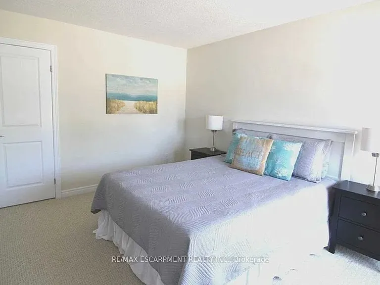 3873 Ryan Ave — Photo 8